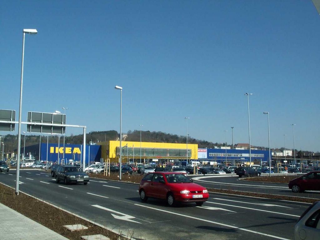 Η Ikea παραδέχτηκε ότι πολιτικοί κρατούμενοι στην πρώην Ανατολική Γερμανία υποχρεώνονταν να δουλεύουν για λογαριασμό της