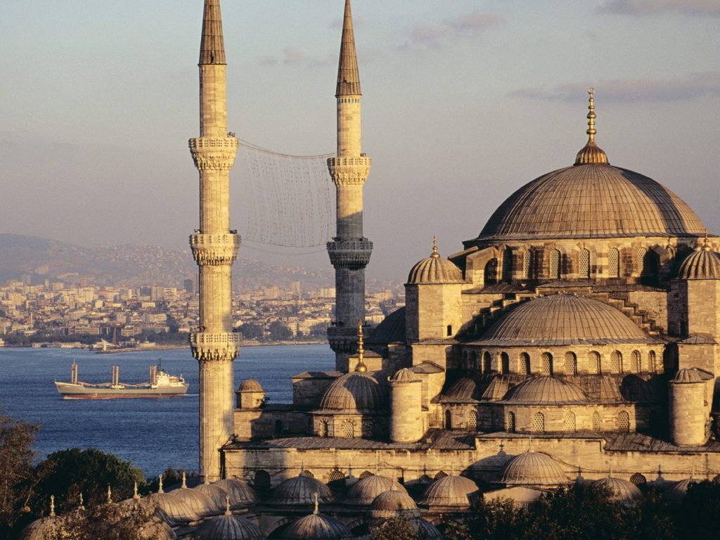 Κωνσταντινούπολη. Η Πόλη των δύο Ηπείρων…