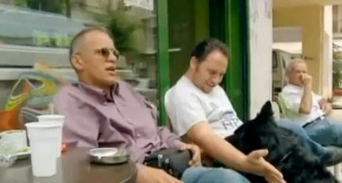 “Έσπασαν” το καφενείο για εκδίκηση στη Χρυσή Αυγή
