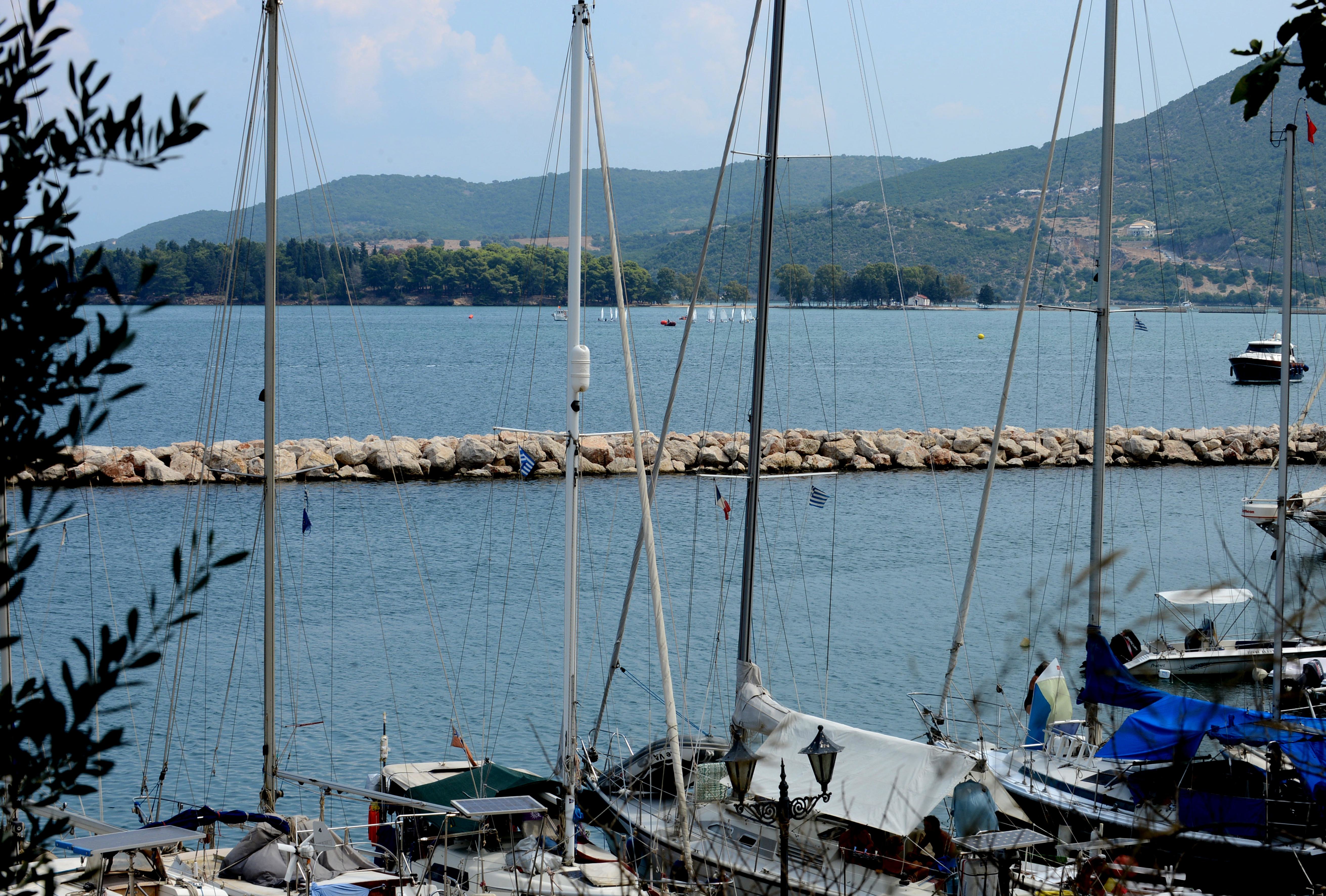 ΦΩΤΟ ΑΡΧΕΙΟΥ EYROKINISSI