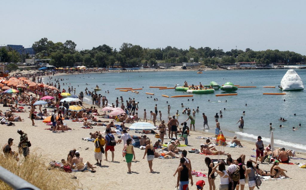 Τους 38 βαθμούς θα αγγίξει το θερμόμετρο τη Δευτέρα