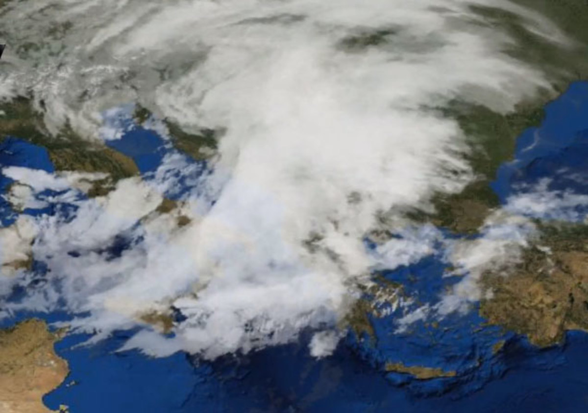 Μέσα στο πλοίο που καίγεται ανοιχτά της Κέρκυρας (ΒΙΝΤΕΟ)