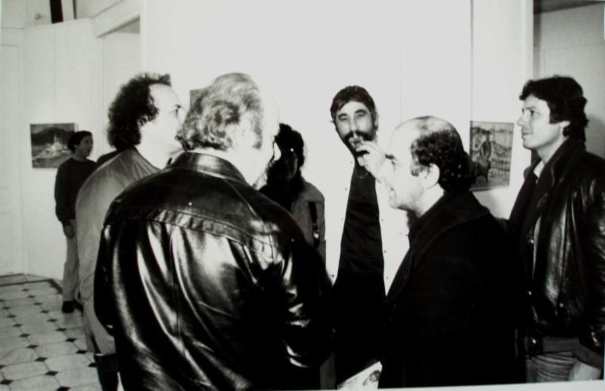 Ο Κώστας Λούστας με άλλους καλλιτέχνες στα 1974 - ΦΩΤΟ loustas.gr - ΑΠΕ-ΜΠΕ