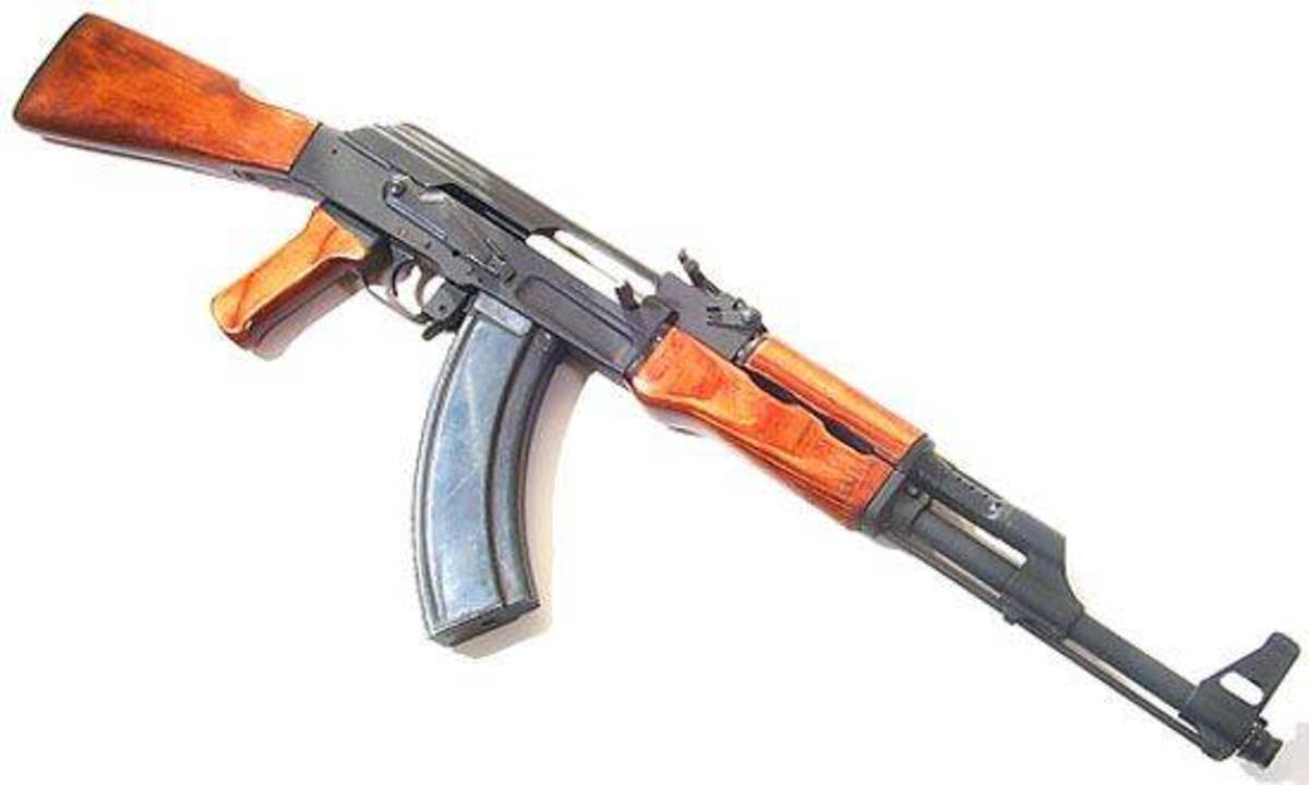 “Super market” όπλων για εγκληματίες στη Λούτσα