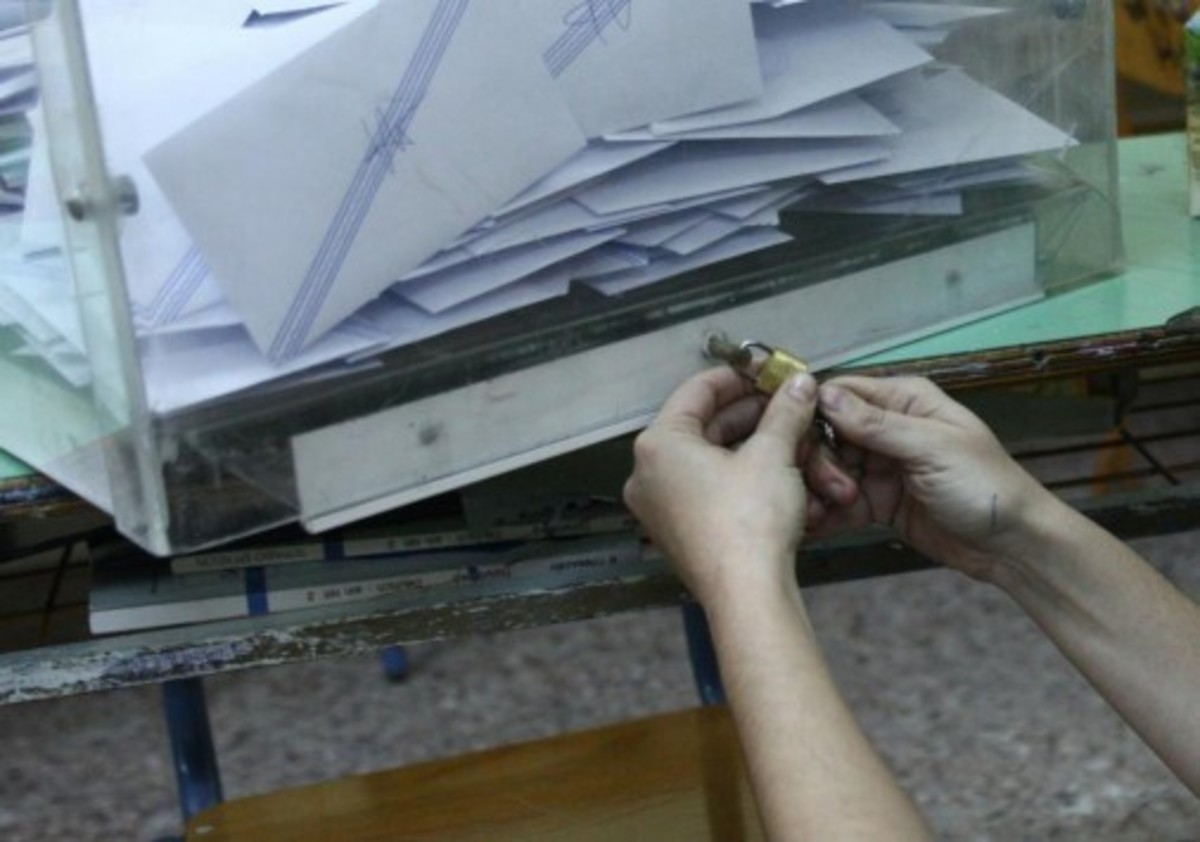 Δημοσκόπηση: Οι Έλληνες τρέμουν τη δραχμή και σε συντριπτικό ποσοστό ζητούν συμφωνία εδώ και τώρα! – 15 μονάδες μπροστά ο ΣΥΡΙΖΑ
