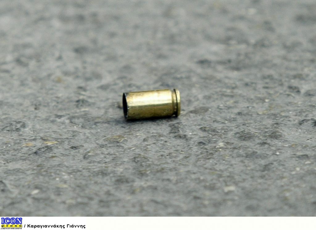 Πυροβόλησαν στο καφέ στο Γαλάτσι – “Έγδυσαν” υπαλλήλους και πελάτες