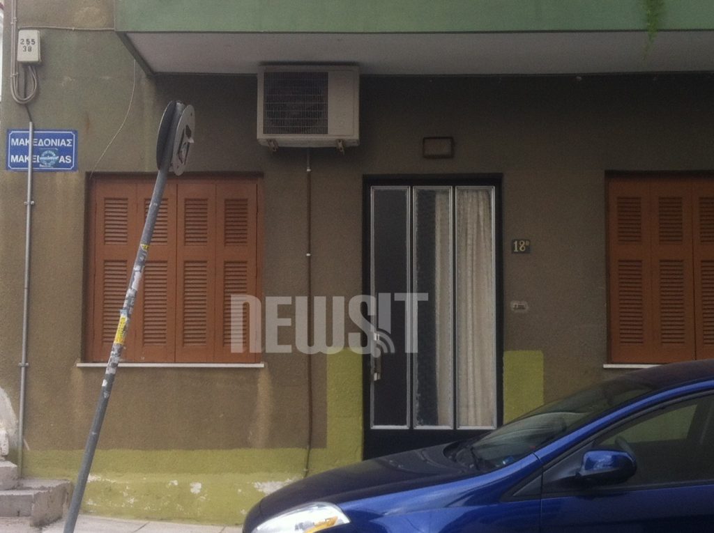 Το σπίτι που εισέβαλλαν οι κακοποιοί με τα μαχαίρια