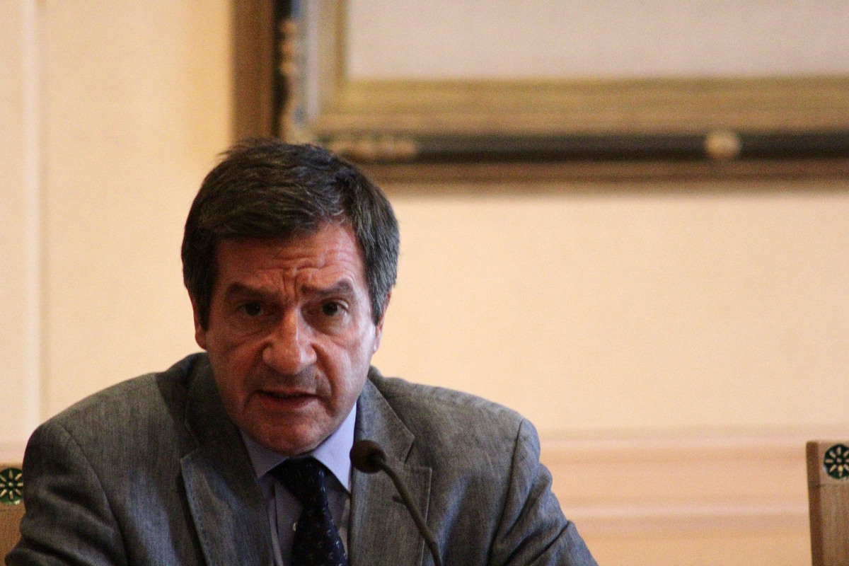 Καμίνης: Θα αποσύρουμε γλυπτά από σημεία της Αθήνας για να προστατευθούν από βανδαλισμούς