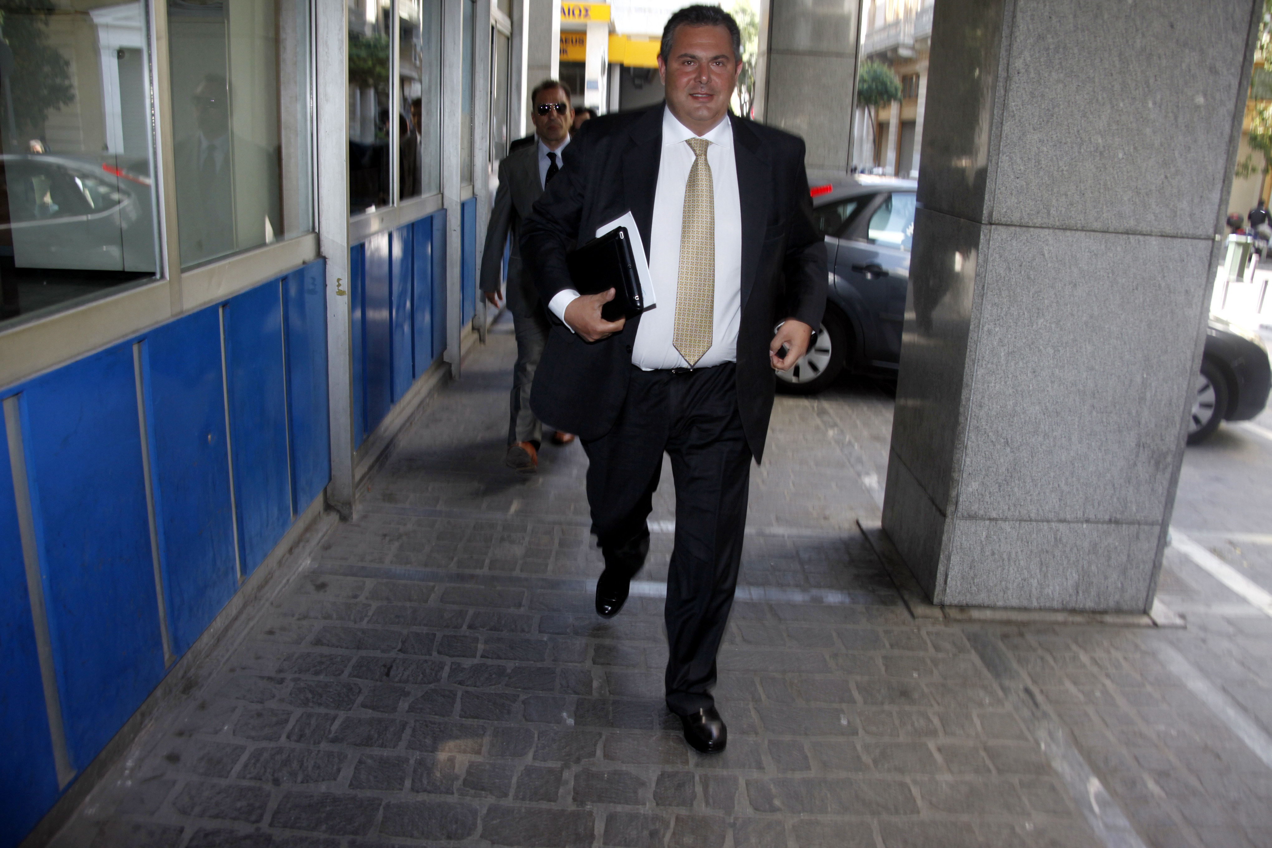 Καμμένος: Οι Έλληνες με την ψήφο τους να τρομοκρατήσουν τους τρομοκράτες