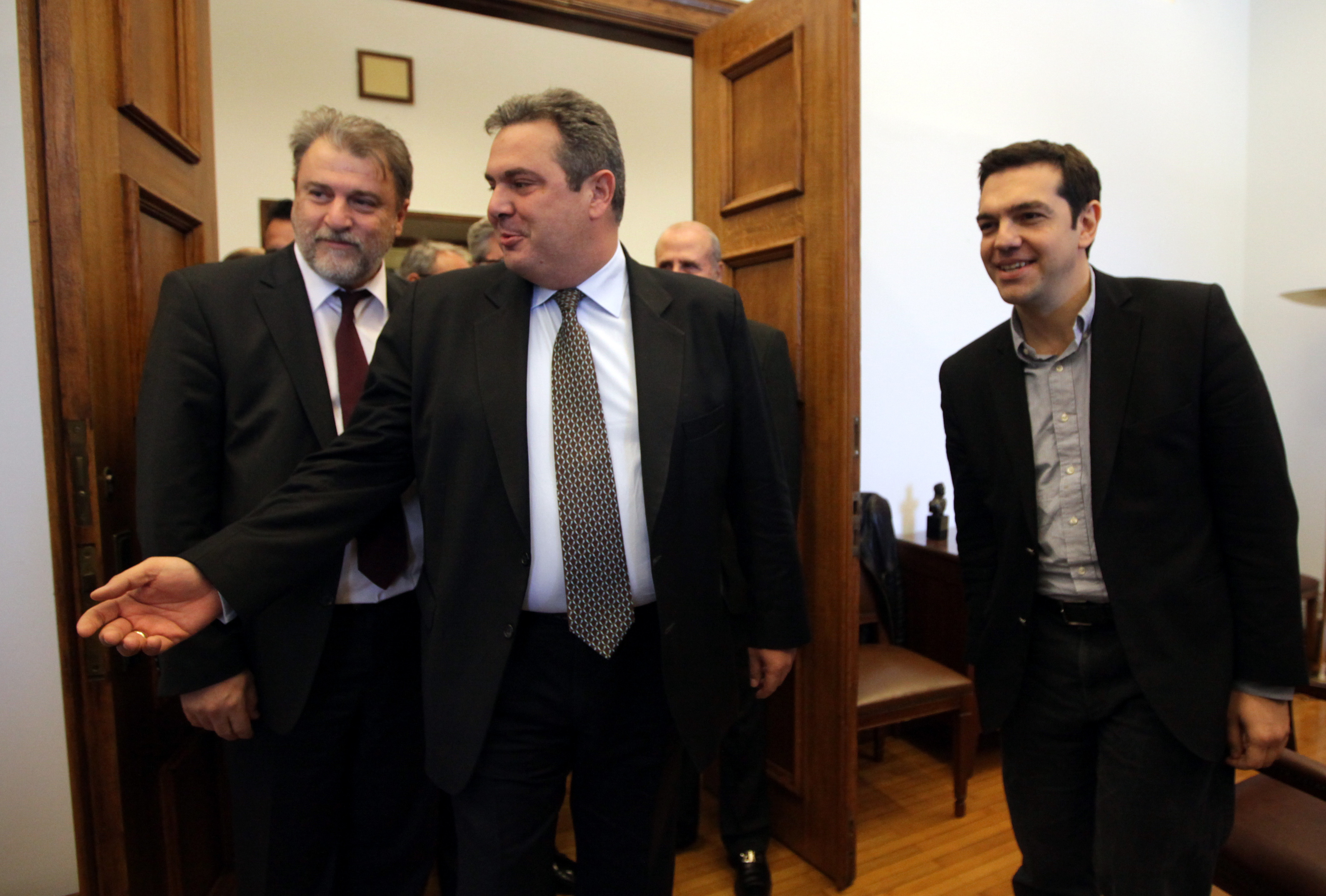 Ναι Καμμένου σε Τσίπρα για το δημοψήφισμα