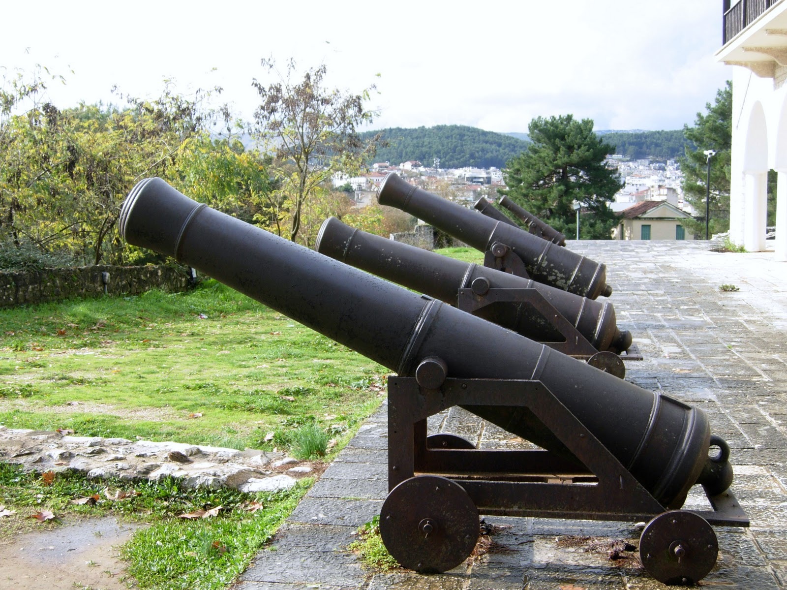 640 εταιρείες υπέβαλαν αίτηση πτώχευσης σε 13 μήνες!