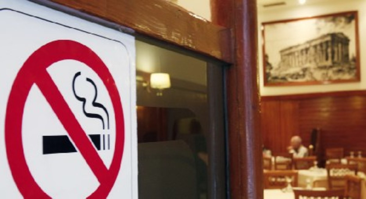 Από σήμερα ισχύει ο πιο αυστηρός αντικαπνιστικός νόμος σε όλη την Ευρώπη