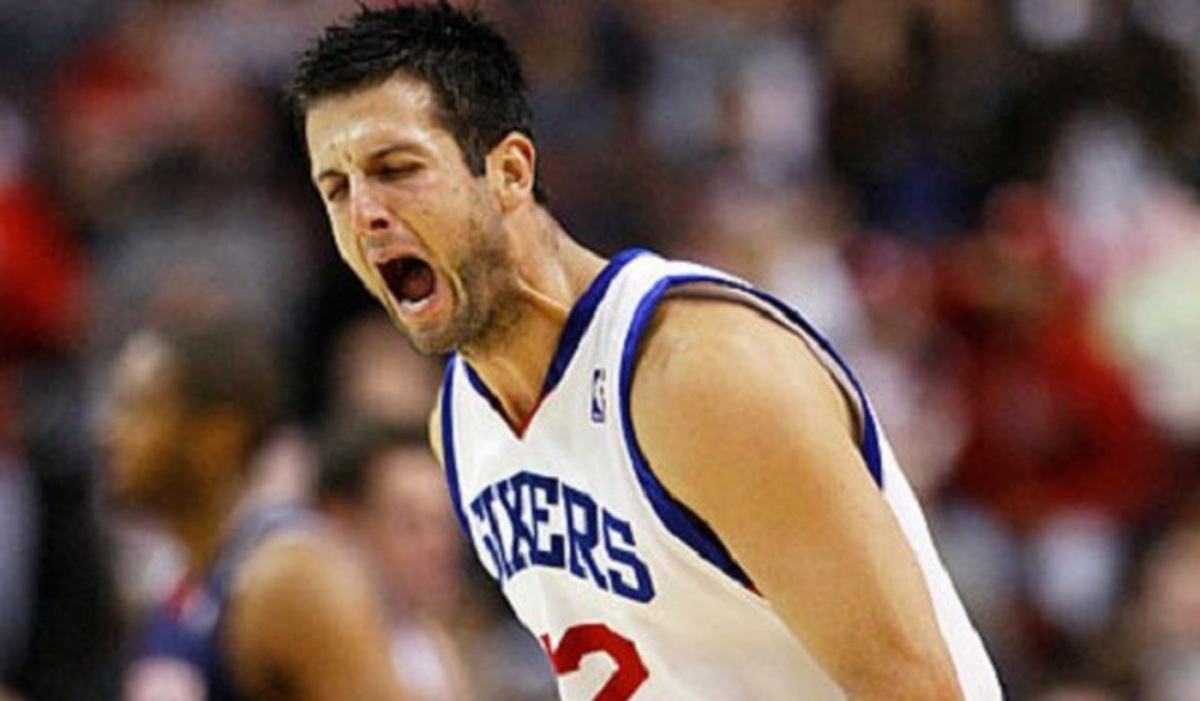 Οριστικά την Τρίτη στην Ελλάδα ο Καπόνο!