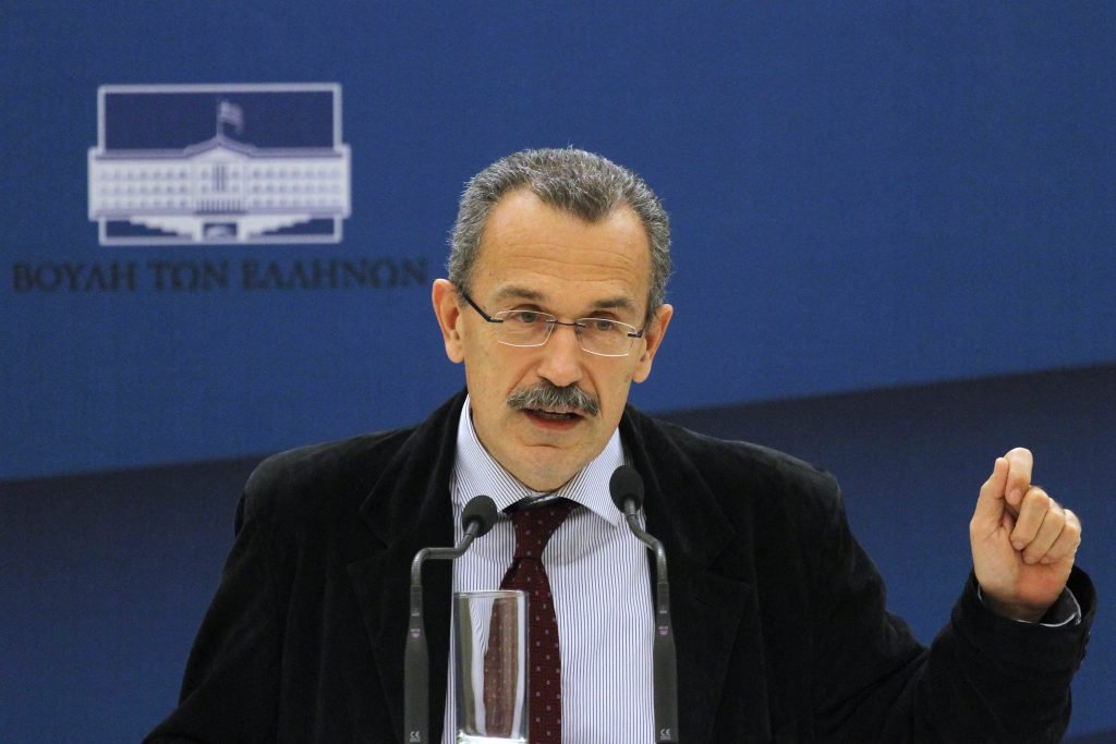 Δεν αναβάλλονται οι εκλογές