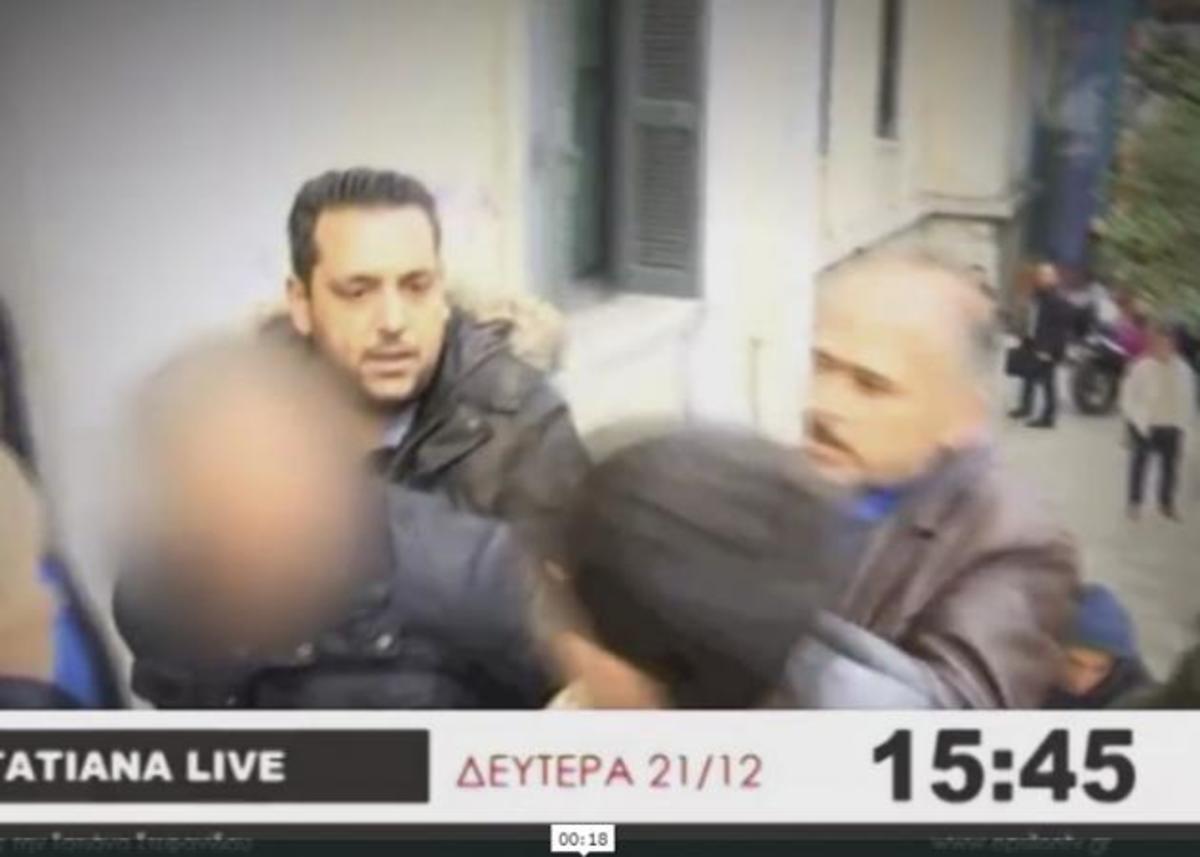 Νέα τροπή στο έγκλημα στη Φθιώτιδα – “Παρενοχλούσε σεξουαλικά την κόρη μου”, καταγγέλλει η οικιακή βοηθός