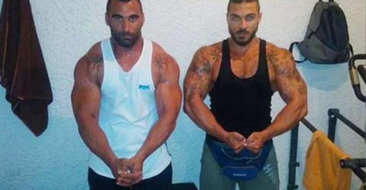Παραδόθηκε και ο δεύτερος δράστης του διπλού φονικού στην Καρδαμύλη – Για 800 ευρώ τους εκτέλεσαν σε ραντεβού θανάτου