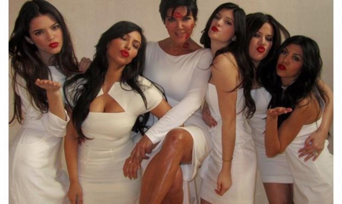 Όσα έγιναν στις οικογένειες των Kardashian για τη γιορτή της μητέρας!