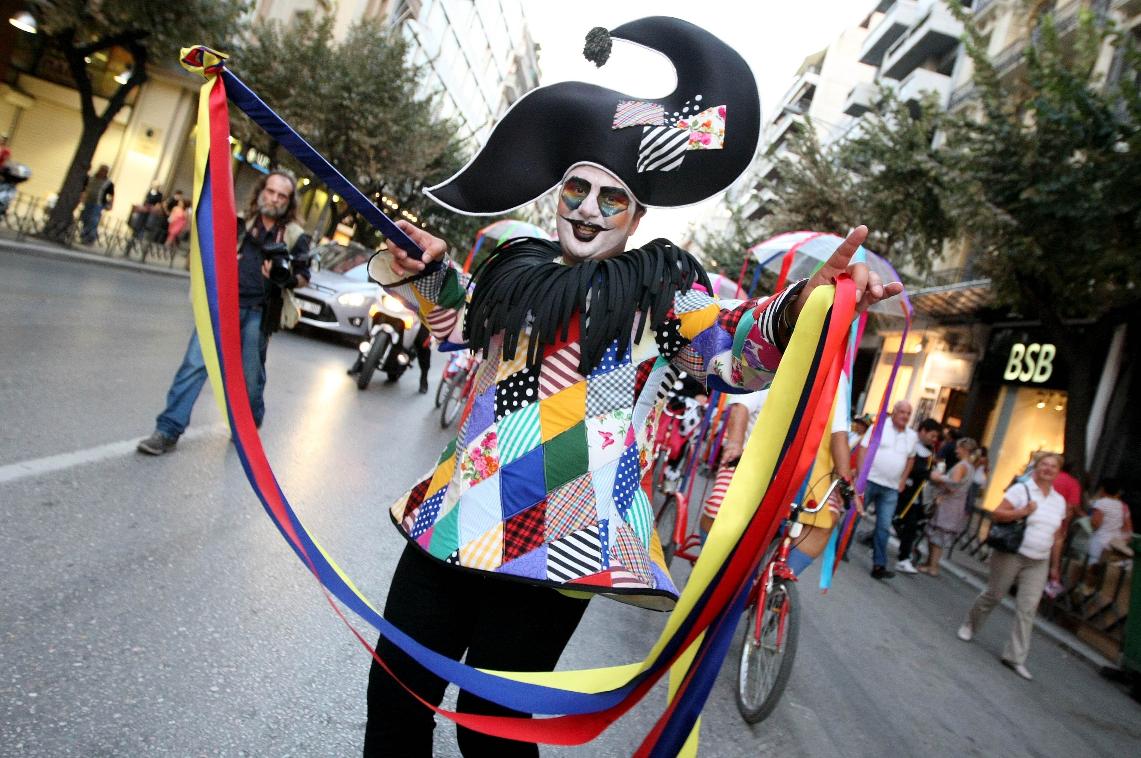 Τι να προσέξετε στα αποκριάτικα αξεσουάρ