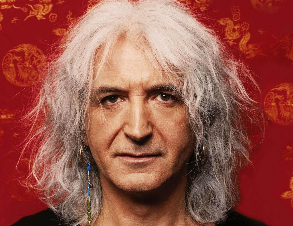 Ο Νίκος Καρβέλας επιστρέφει στο «Greek Idol»