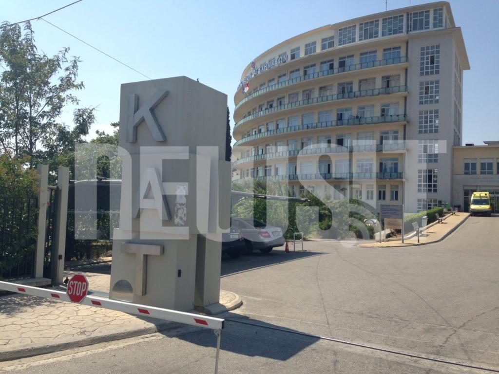 Στο νοσοκομείο ΚΑΤ το κορίτσι δίνει μάχη για να κρατηθεί στη ζωή - ΦΩTO NEWSIT