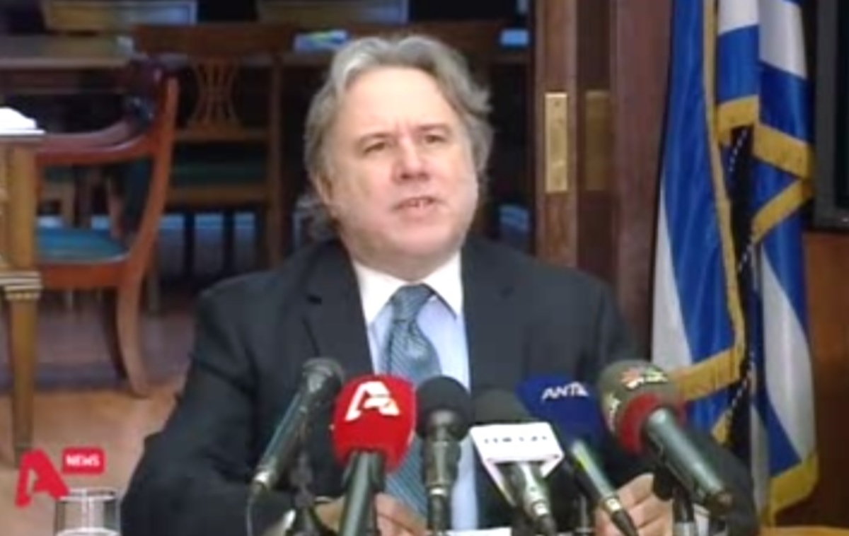 Τι αναντά ο Κατρούγκαλος