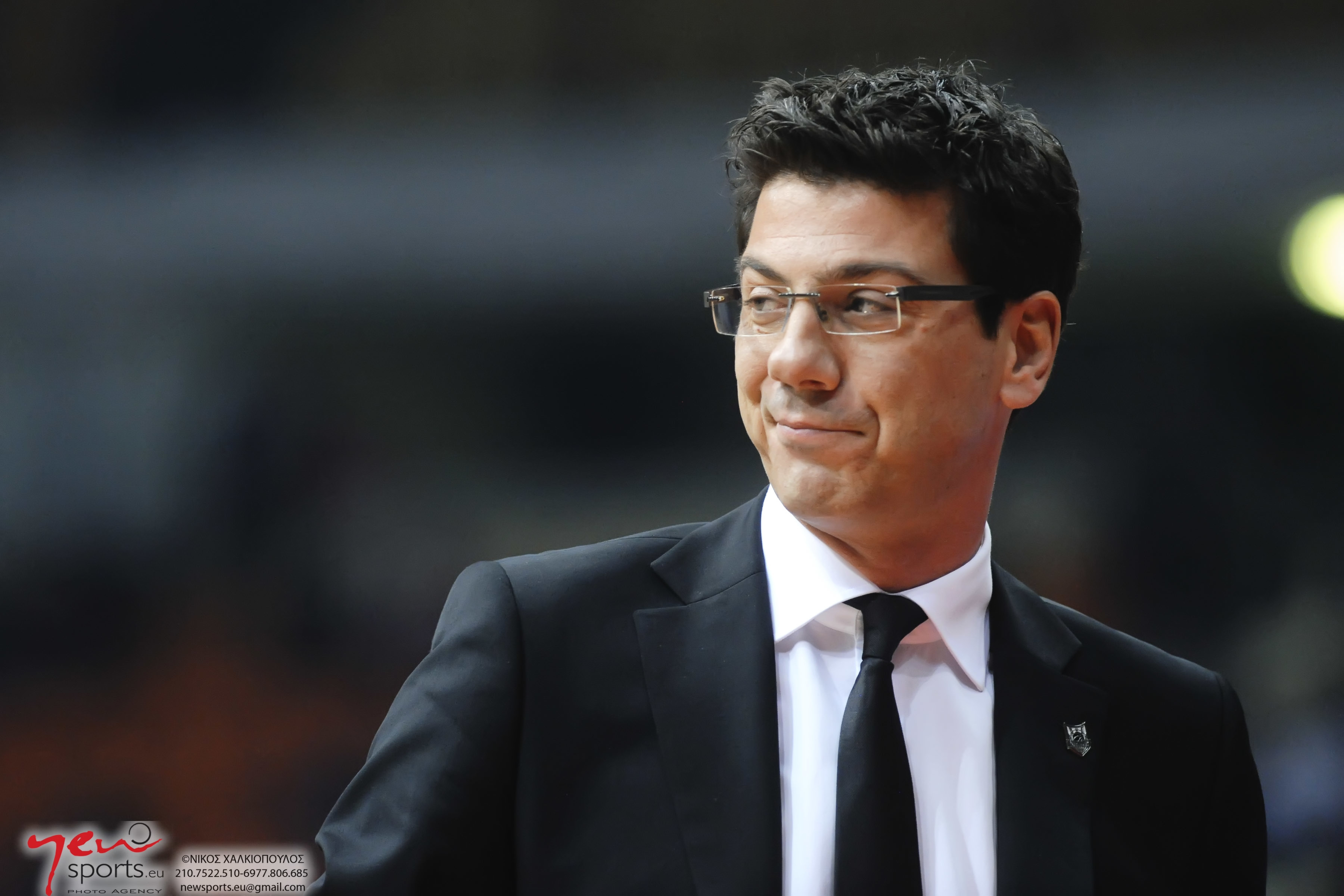 Δεν θα καθήσει τελικά στον πάγκο της εθνικής ομάδας της Ρωσίας ο Φώτης Κατσικάρης ΦΩΤΟ NEWSPORTS.