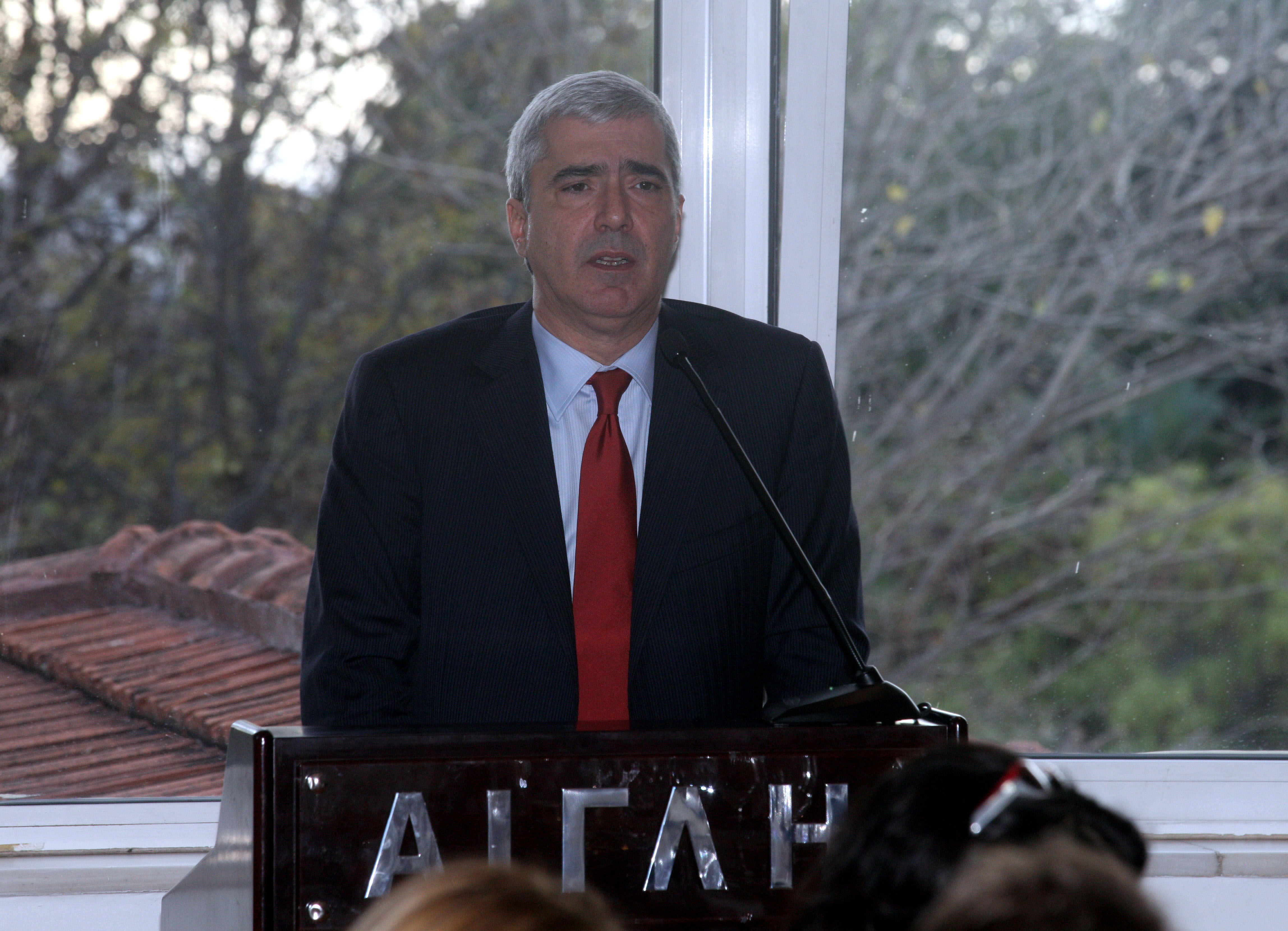 Κεδίκογλου για ΣΥΡΙΖΑ: Μιλά για τσιφλίκια, που ο ίδιος υπερασπίζεται