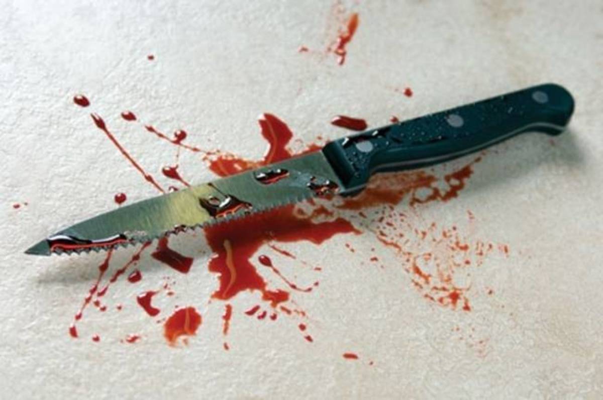 Κάλυμνος:Κι όμως! Η κοπέλα αυτοκτόνησε με 18 μαχαιριές!