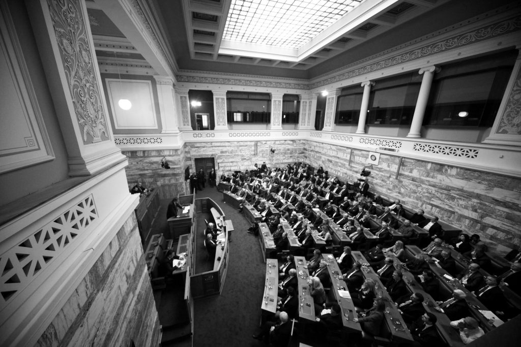 ΣΥΡΙΖΑ: Ρεσιτάλ κινδυνολογίας η ομιλία Σαμαρά