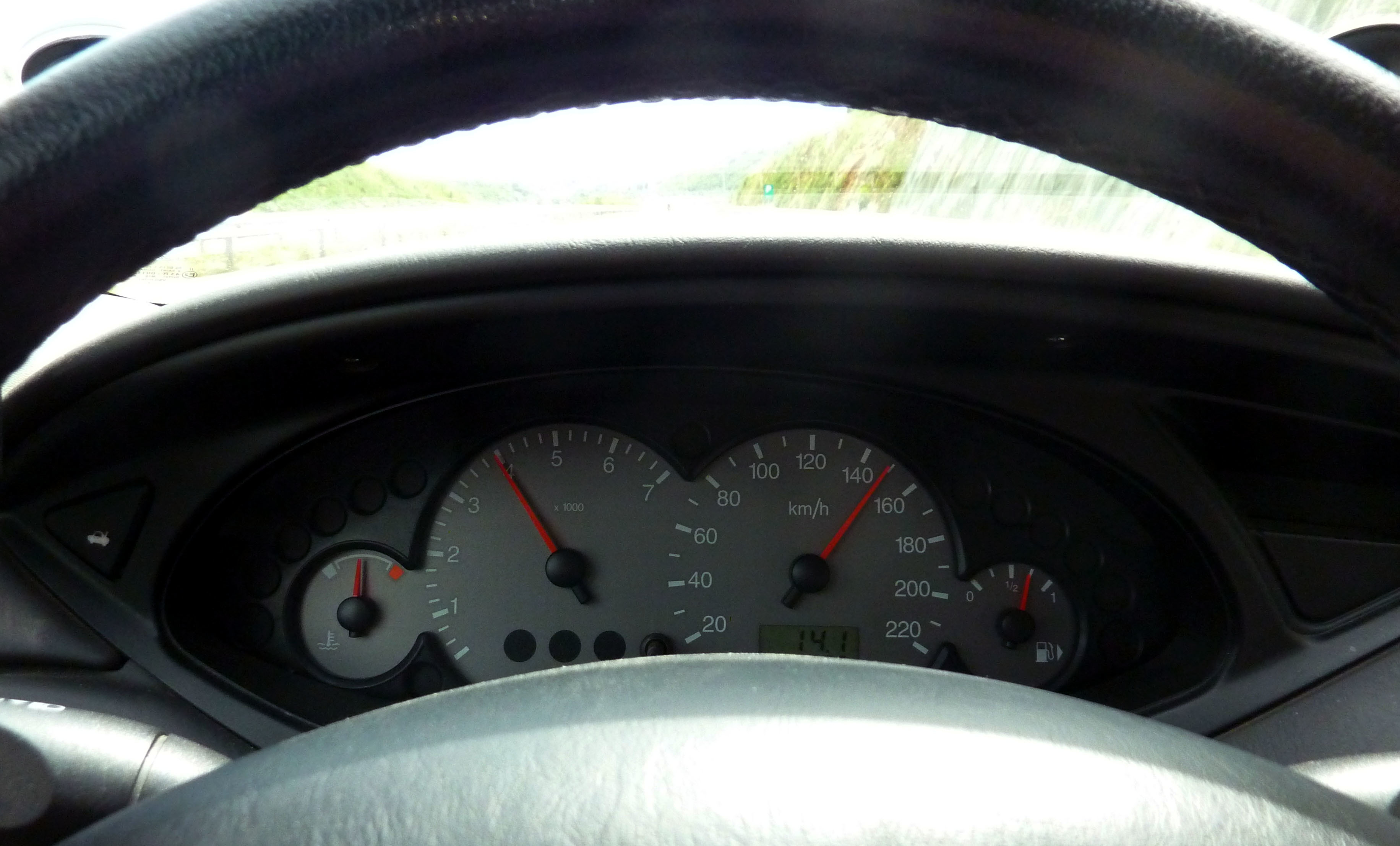 Οδηγούσε με 255 χιλιόμετρα την ώρα!