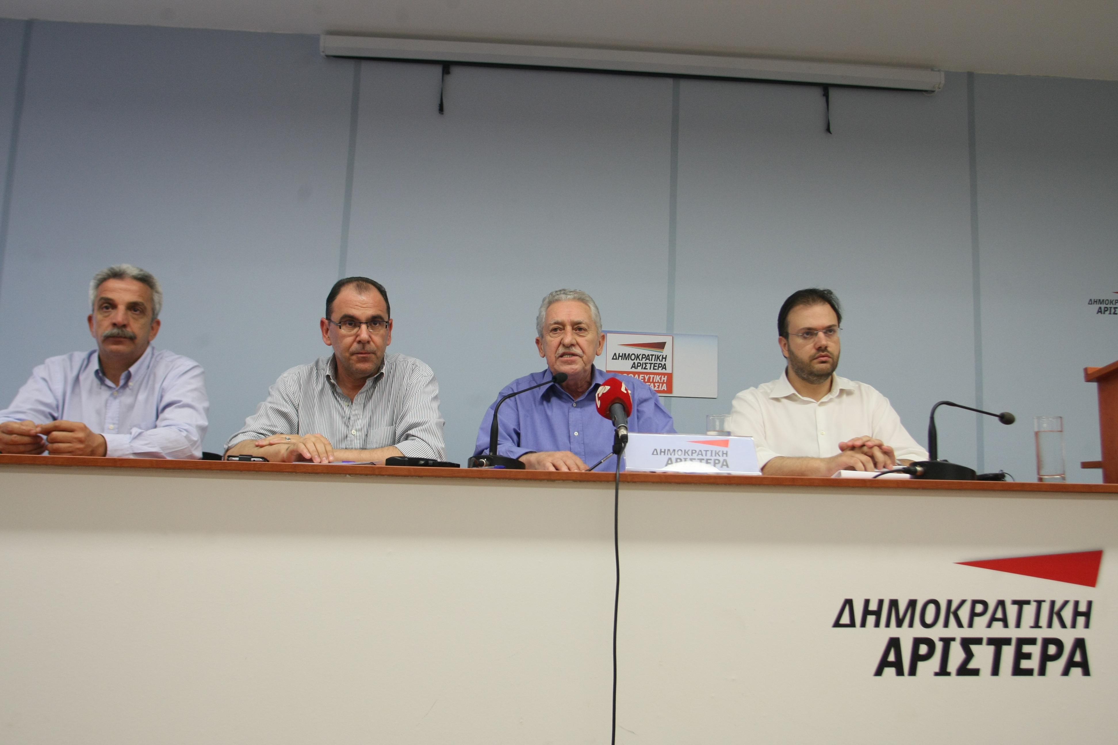 Οι επιστολές του Φ. Κουβέλη σε Τσίπρα, ΠΑΣΟΚ, Ποτάμι για την Κεντροαριστερά