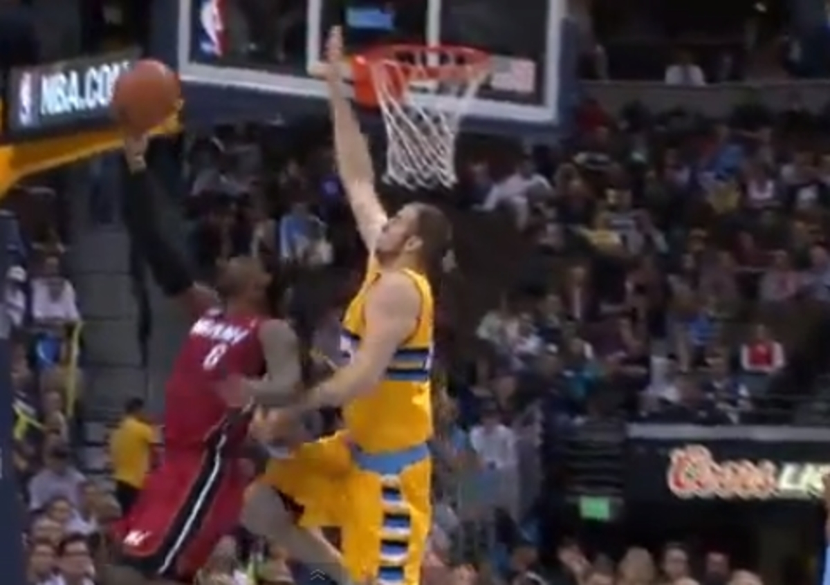 Η μεγαλοπρεπέστατη τάπα του Κουφού στον Λεμπρόν Τζέιμς (VIDEO)