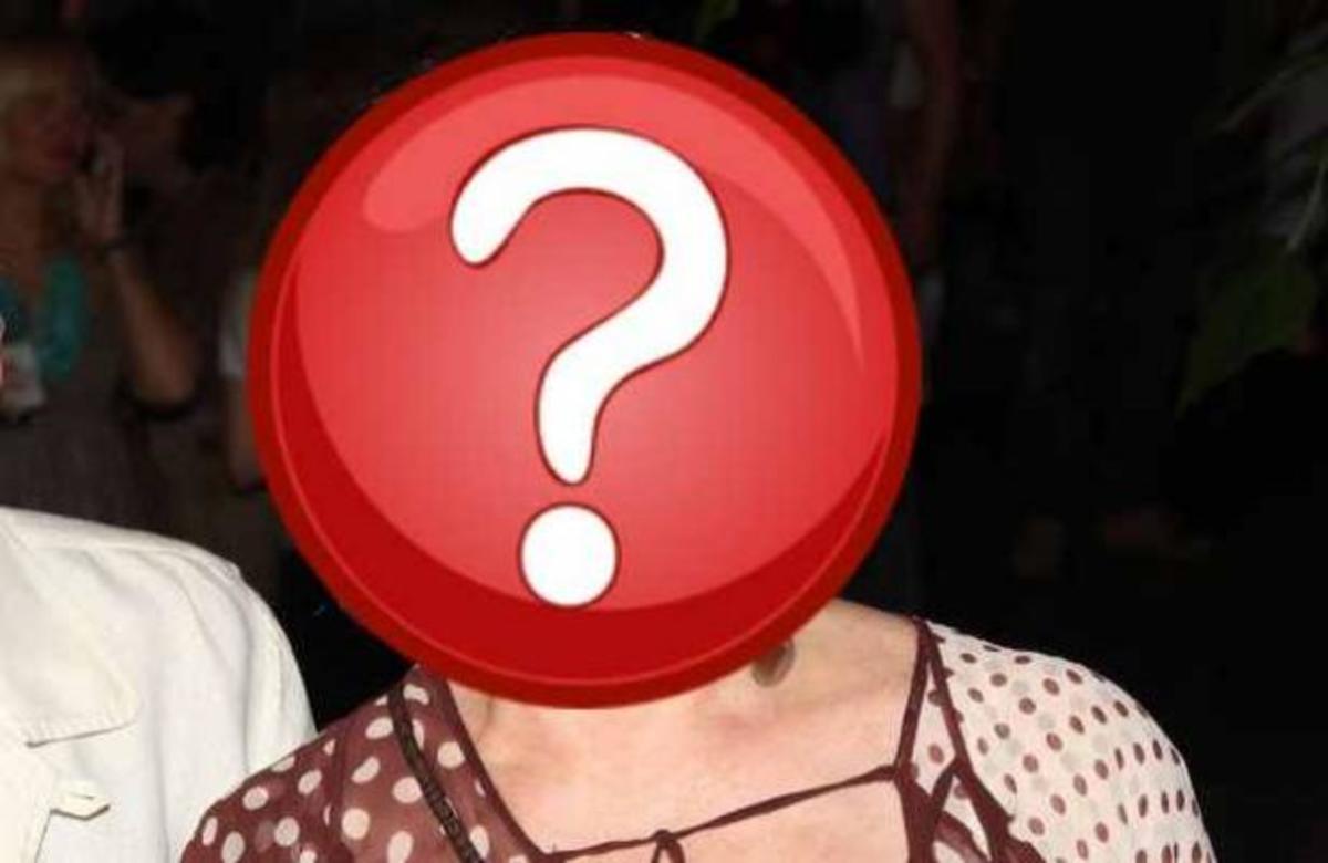 ΠΟΙΑ ΤΟ ΕΙΠΕ; Ο ένας είναι ο άντρας μου και ο άλλος ο γκόμενός μου!