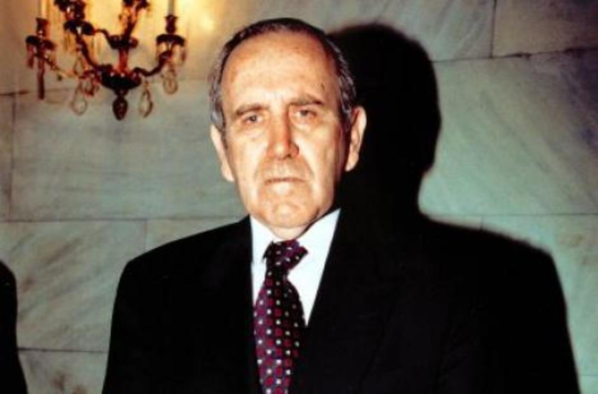 Οι χρυσές λίρες της Κόκκινης Προβιάς – Ο Νίκος Κουρής σε μια συνέντευξη εφ΄ όλης της ύλης