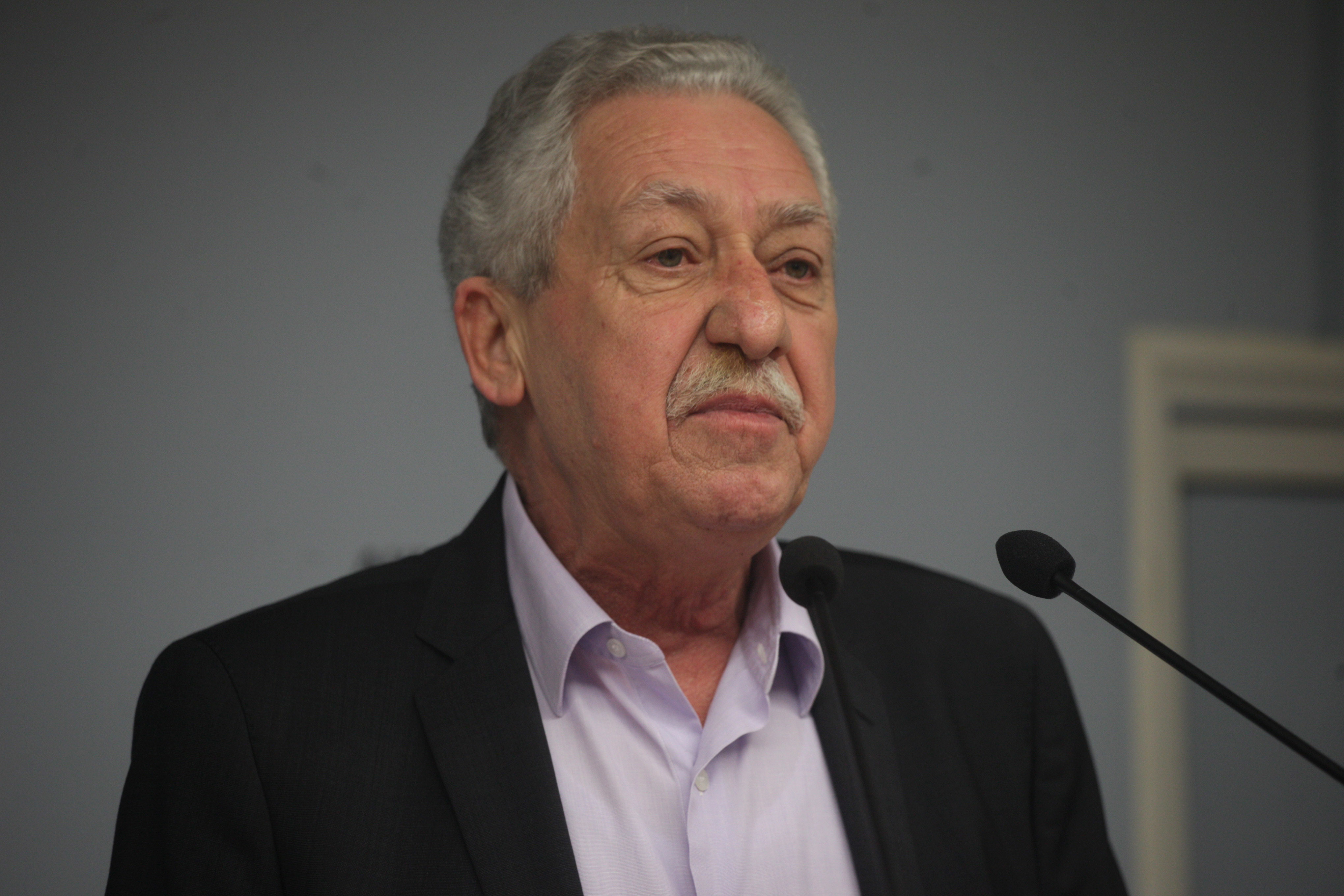 Παραιτείται από Πρόεδρος της ΔΗΜΑΡ ο Φώτης Κουβέλης!