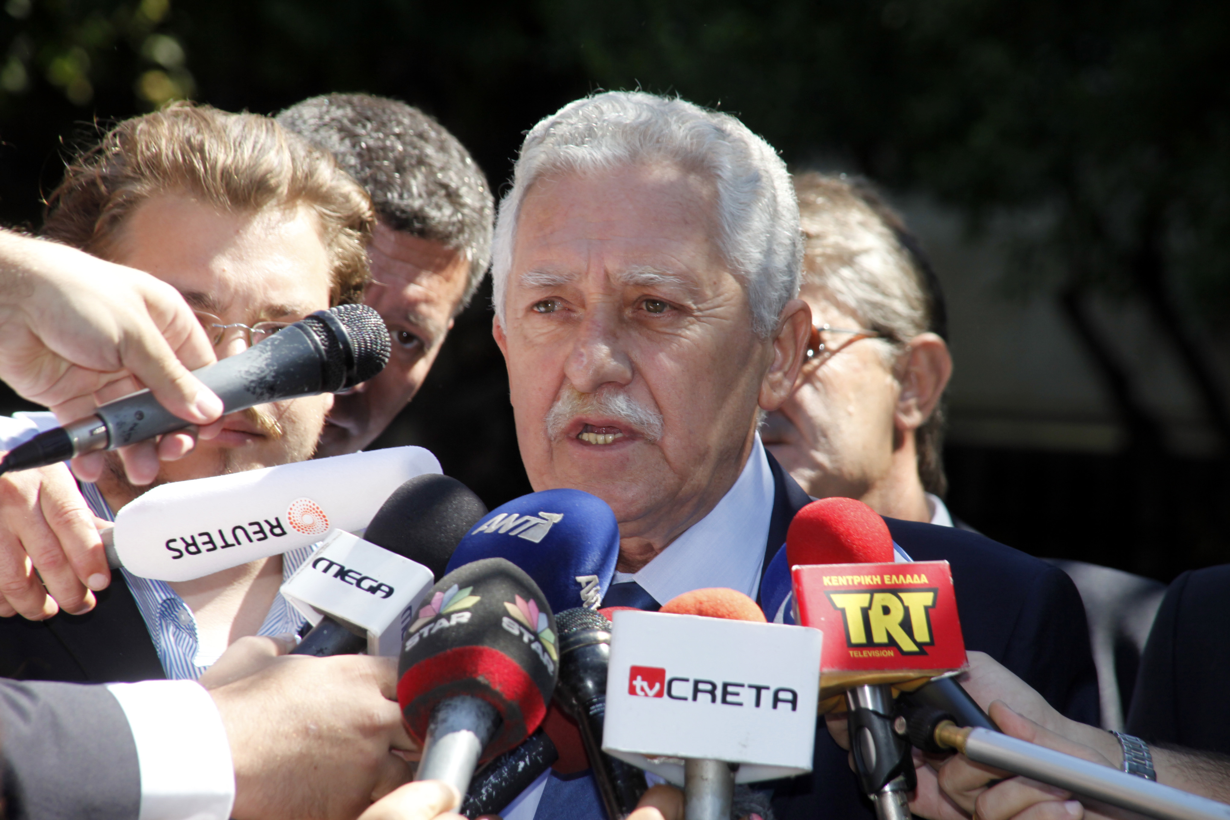 Κουβέλης: Ναι στα μέτρα, αλλά με ανάπτυξη