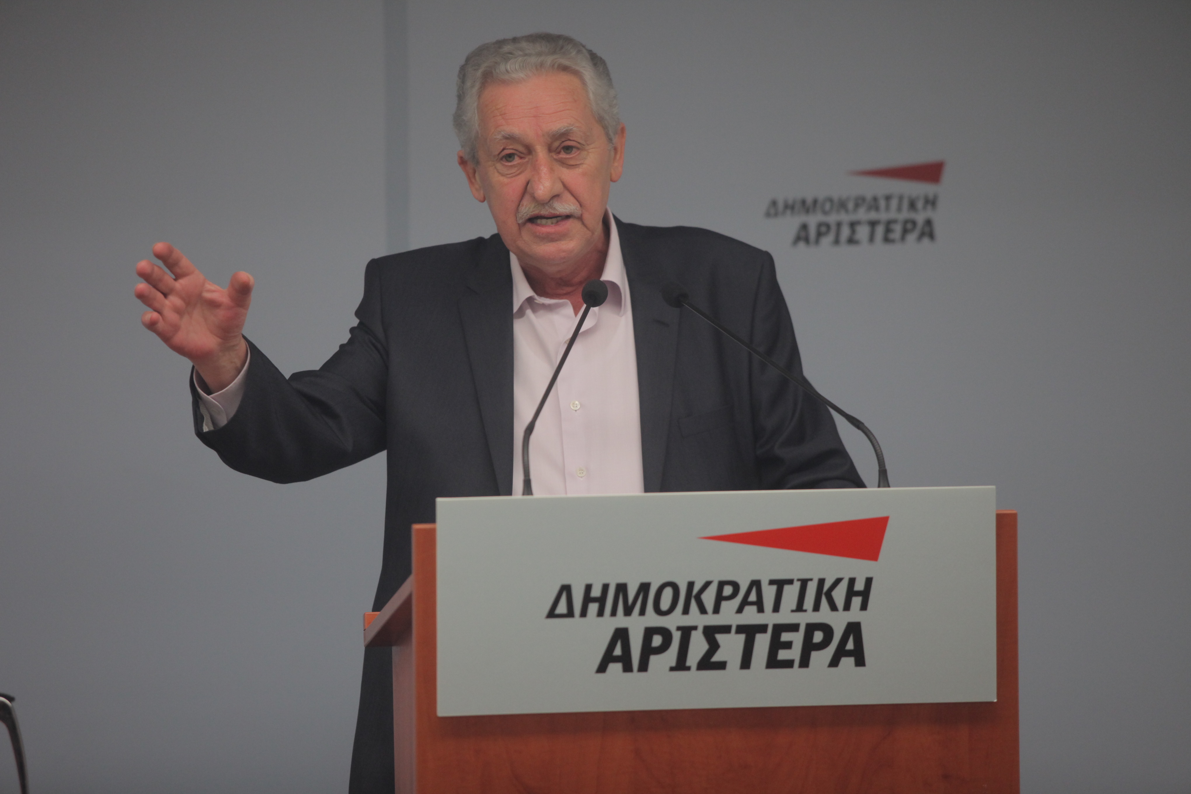 Κουβέλης: “Ναι” σε ευρεία διακομματική κυβέρνηση