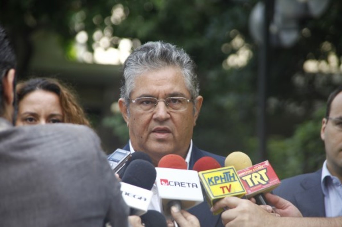 Επιμένει το ΚΚΕ για το αφορολόγητο πρώτης και δεύτερης κατοικίας