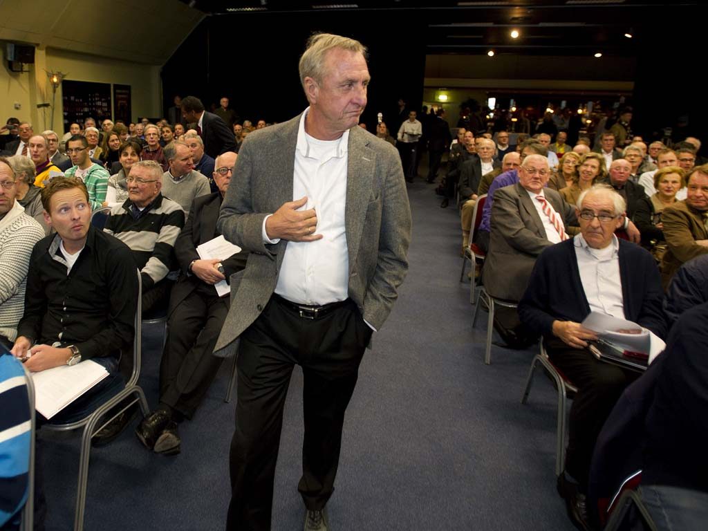 “Ύμνοι” από Κρόιφ για Βαλβέρδε!