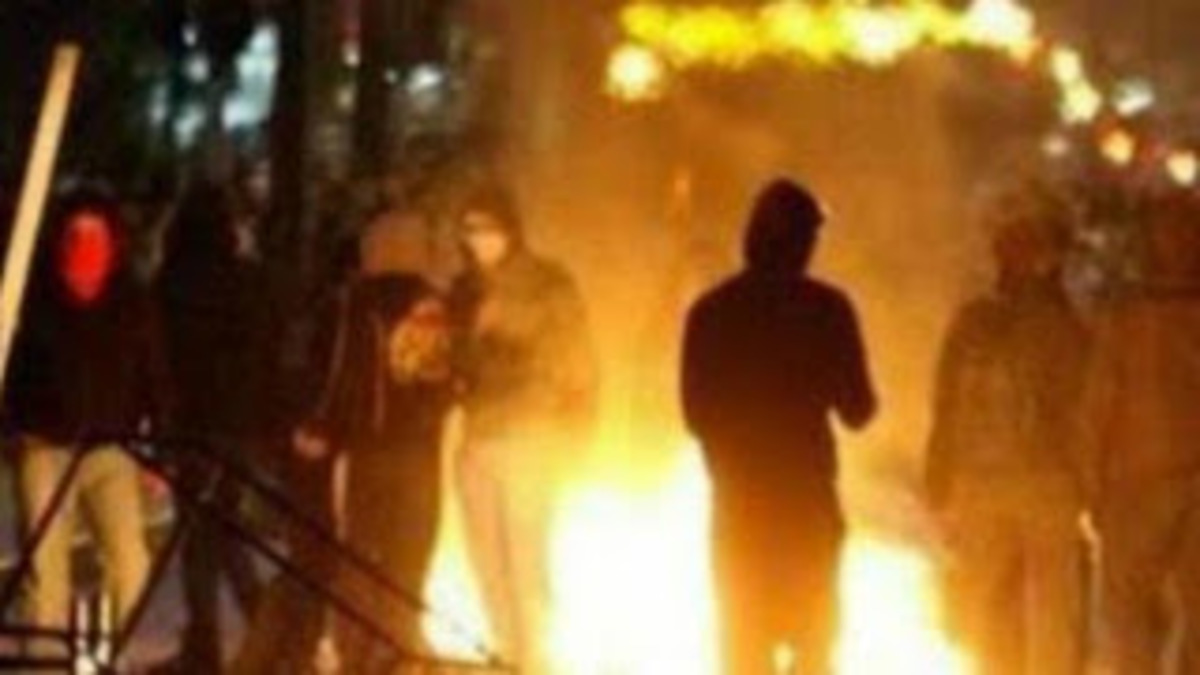 Οι... κάφροι δεν ξεκουράζονται ούτε το καλοκαίρι