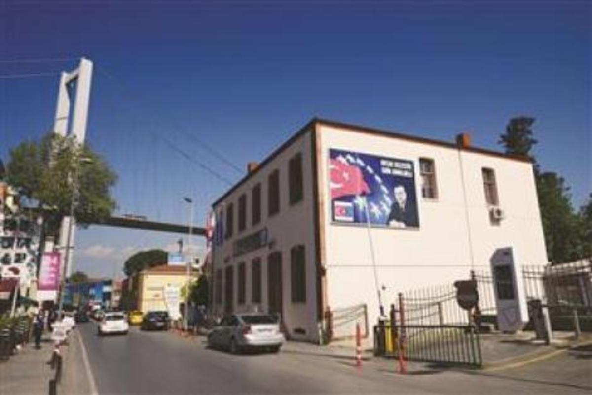 “Νοικάρης” Ελλήνων ο Μπαγίς