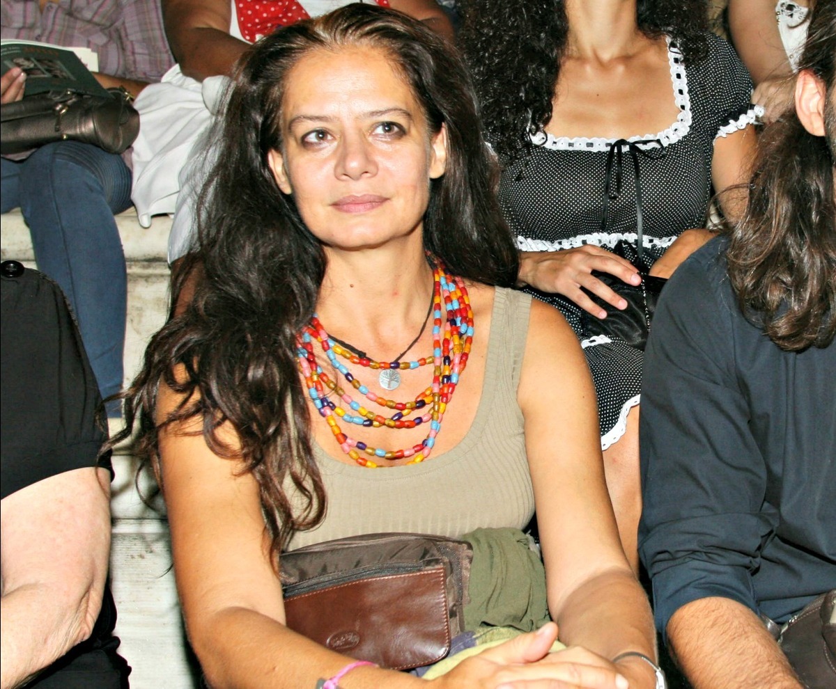 Αυτή είναι η κούκλα κόρη της Λίλας Καφαντάρη