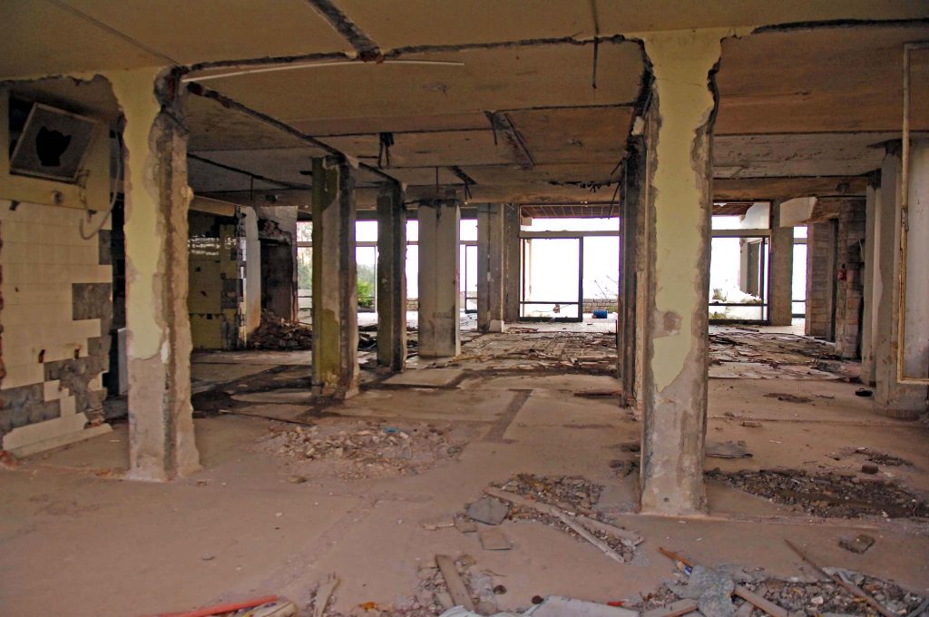 Πληρωμένος δολοφόνος και πρώην υπαξιωματικός του Π.Ν. ο κατασκευαστής της βόμβας – μαμούθ της Πάρνηθας