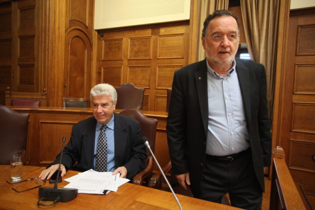 Λαφαζάνης προς ΗΠΑ: Η Ελλάδα δεν είναι «οικόπεδο» και δεν εκβιάζεται