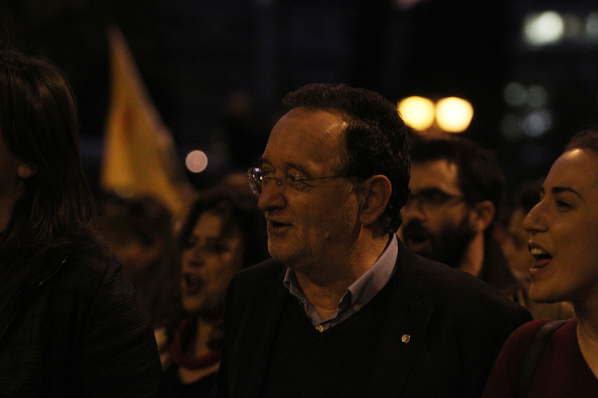 Λαφαζάνης: Η Ελλάδα μετατρέπεται σε τουριστική γερμανική αποικία