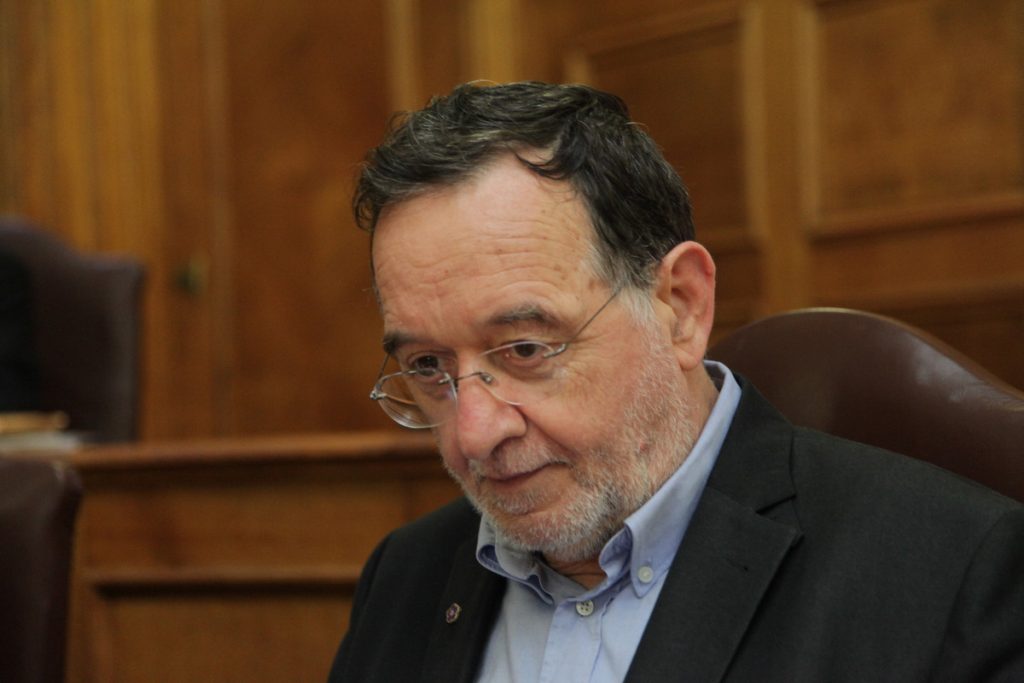 Λαφαζάνης στα διυλιστήρια των ΕΛΠΕ: Να αποδοθούν ευθύνες