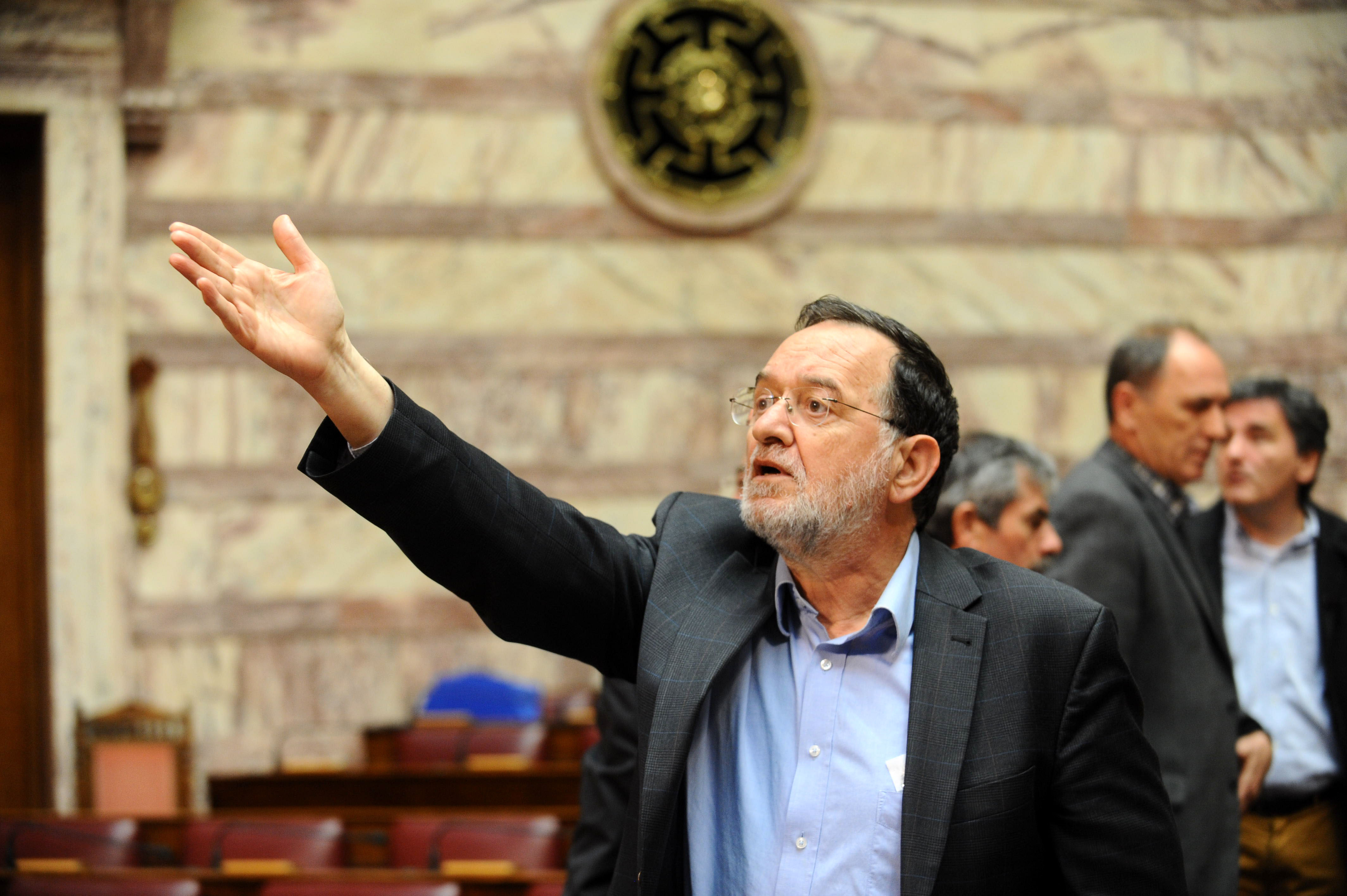Δείτε ζωντανά τη ”μάχη” στη Βουλή για το πολυνομοσχέδιο