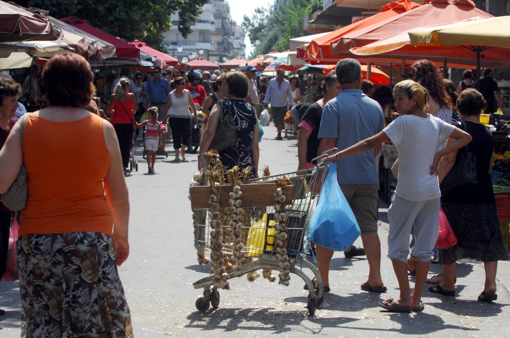 Έκαναν παράνομα ελέγχους σε λαϊκή στο Μεσολόγγι