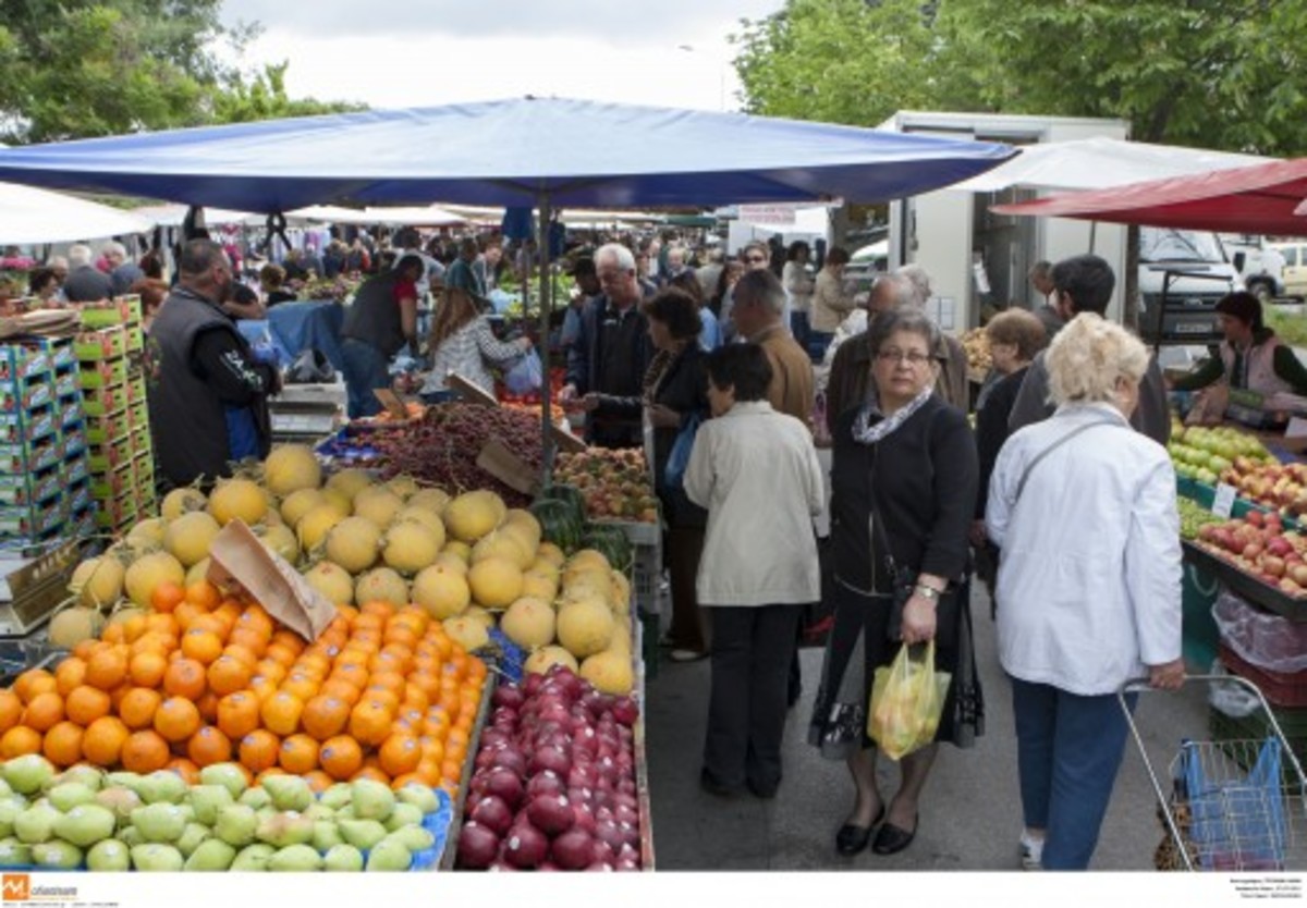 Μείωση των προστίμων για ορισμένες παραβάσεις στις λαϊκές αγορές