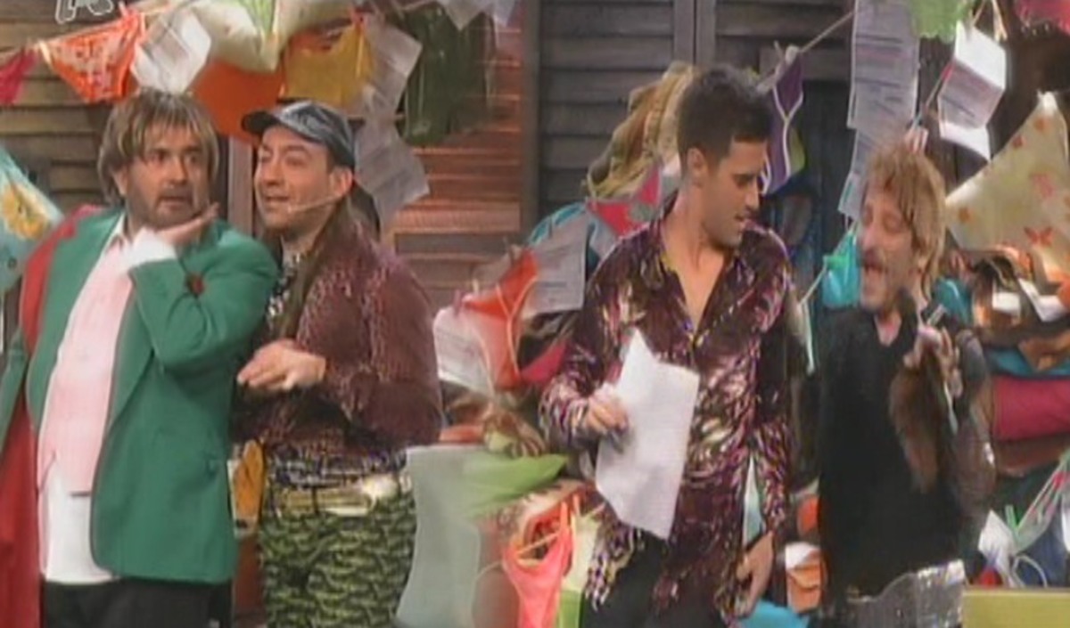 O Λάκης τους …κούρεψε όλους!